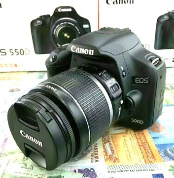 Canon 500D + 18-55mm lens
