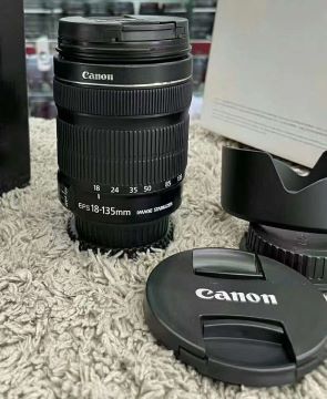 Canon lens 18-135