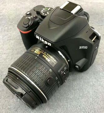 Nikon D3500 18-55mm lens